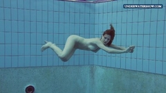 Kinky Wet teen Lera in the pool Thumb